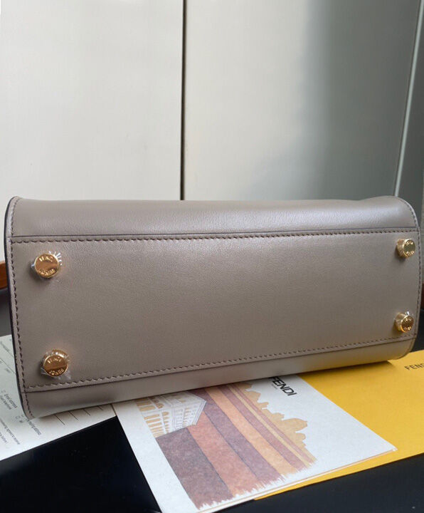 Fendi Peekaboo Essentially 8BN302 Light Gray