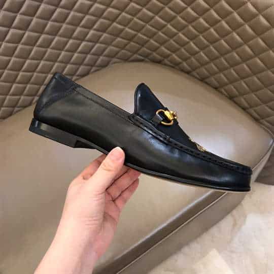 GUCCI LEATHER LOAFER WITH BEE   LDG009