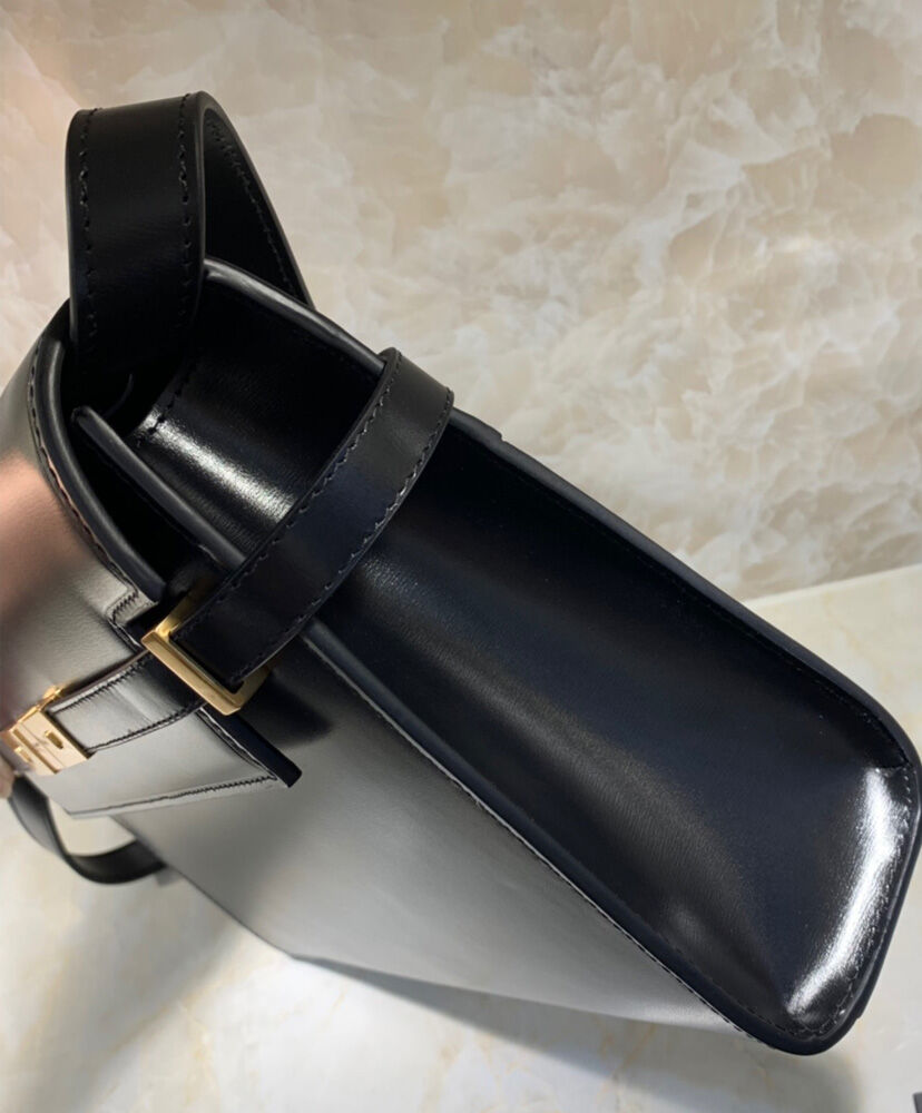Saint Laurent Manhattan Shoulder Bag In Smooth Leather 579271 Black
