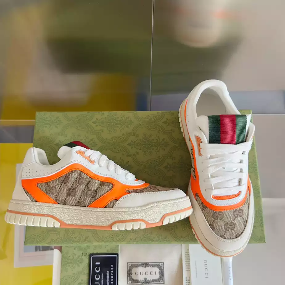 MEN S GUCCI RE-WEB SNEAKER   GC241
