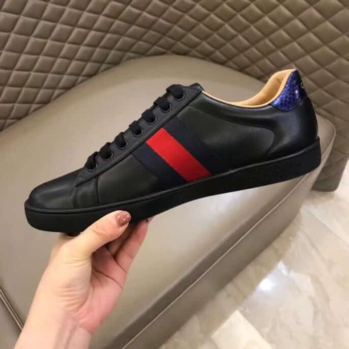GUCCI TIGER ACE EMBROIDERED SNEAKER BLACK �C GC49