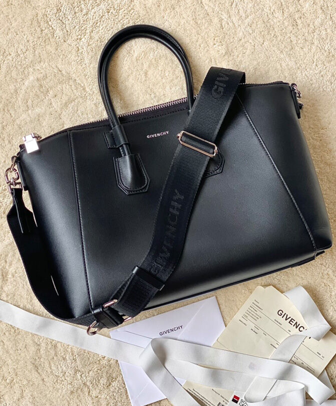 Givenchy Small Antigona Sport Bag Black