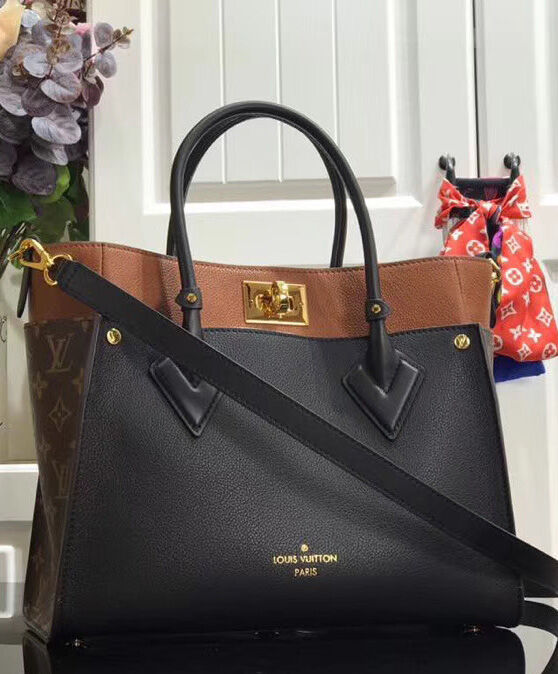 Louis Vuitton On My Side M53826 Black