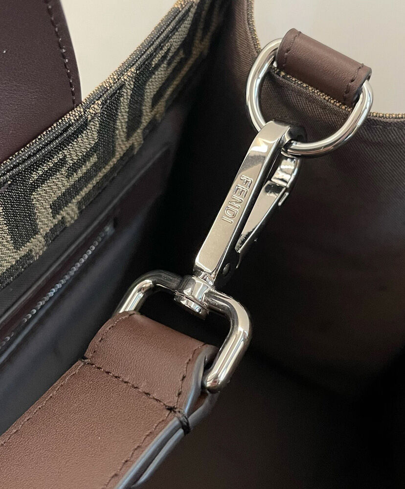 Fendi Shopper 7VA390 Coffee