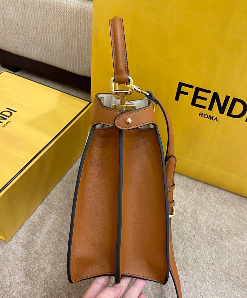 Fendi Peekaboo Iseeu Medium 8BN321 Coffee
