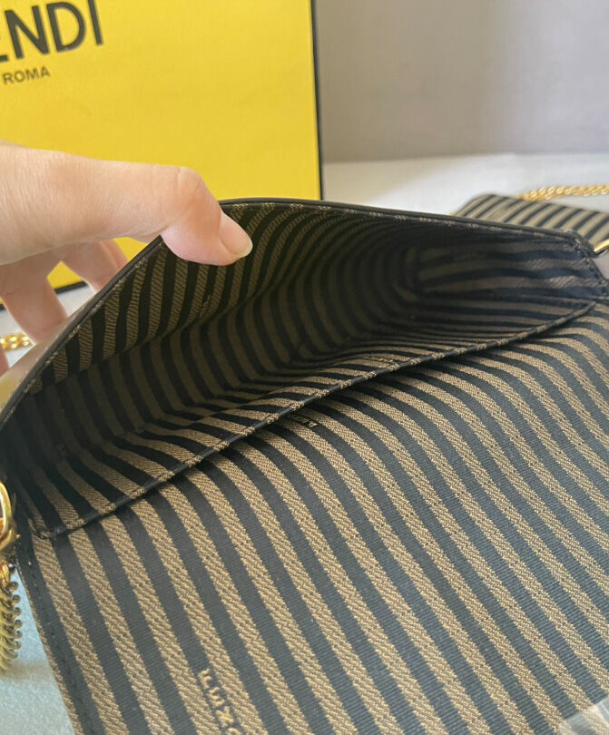 Fendi Wallet On Chain With Pouches Khaki