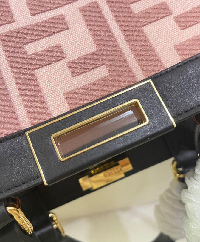 Fendi Peekaboo X-Tote Pink