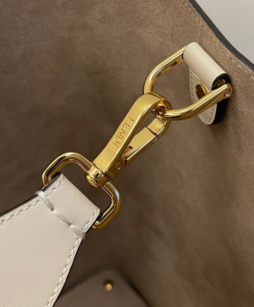 Fendi Way Medium 8BH391 Cream