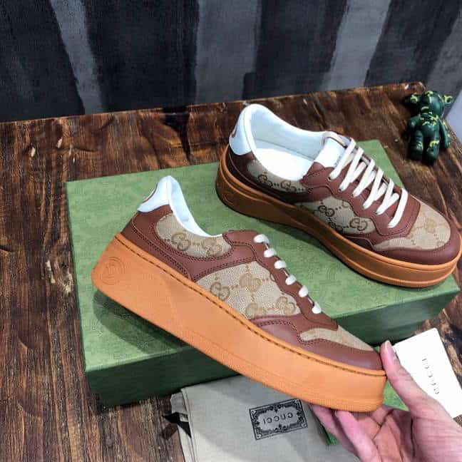 Men s GG sneaker   GC076