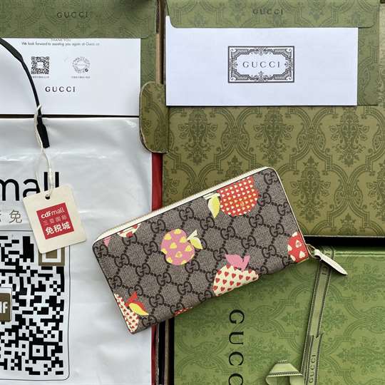 Gucci Les Pommes zip around wallet in beige and ebony GG Supreme   WGR007