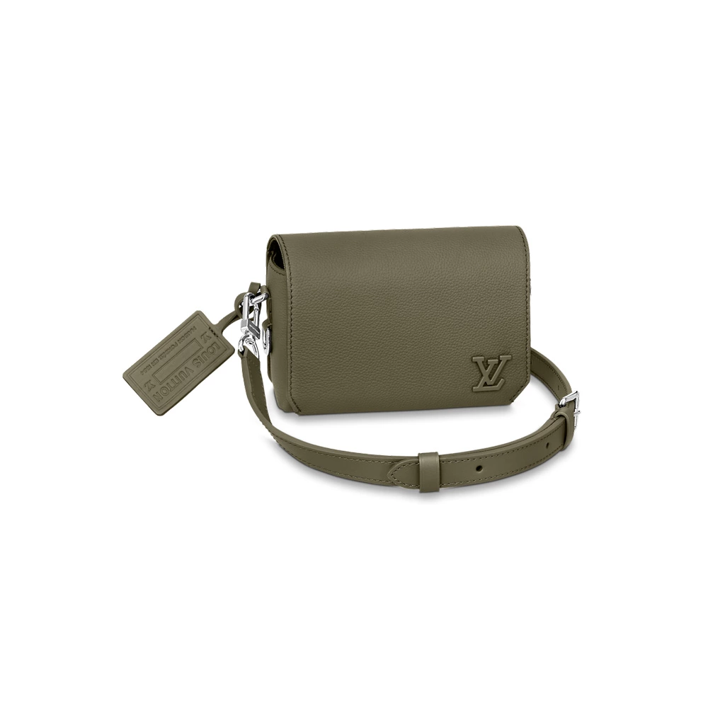 LOUIS VUITTON FASTLINE WEARABLE WALLET   RRG067