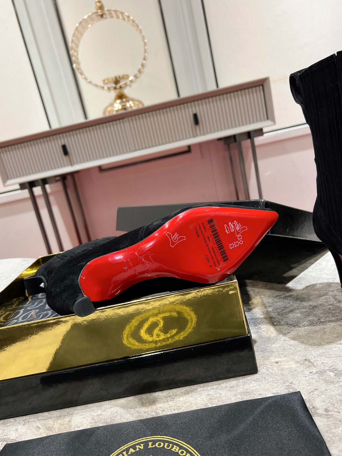 louboutin boot
