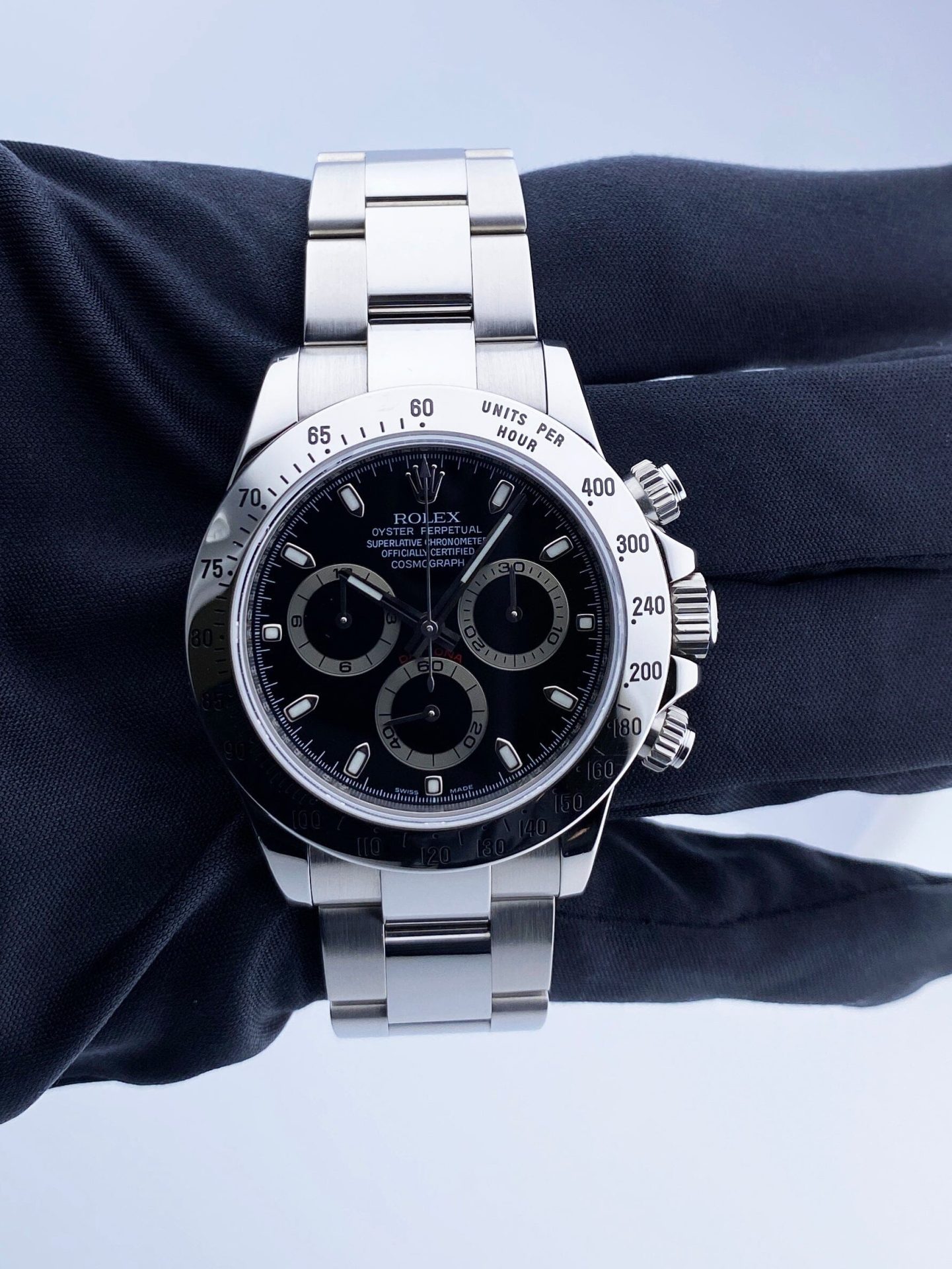 Rolex Daytona 116520 Black Dial Stainless steel Mens Watch Box Papers