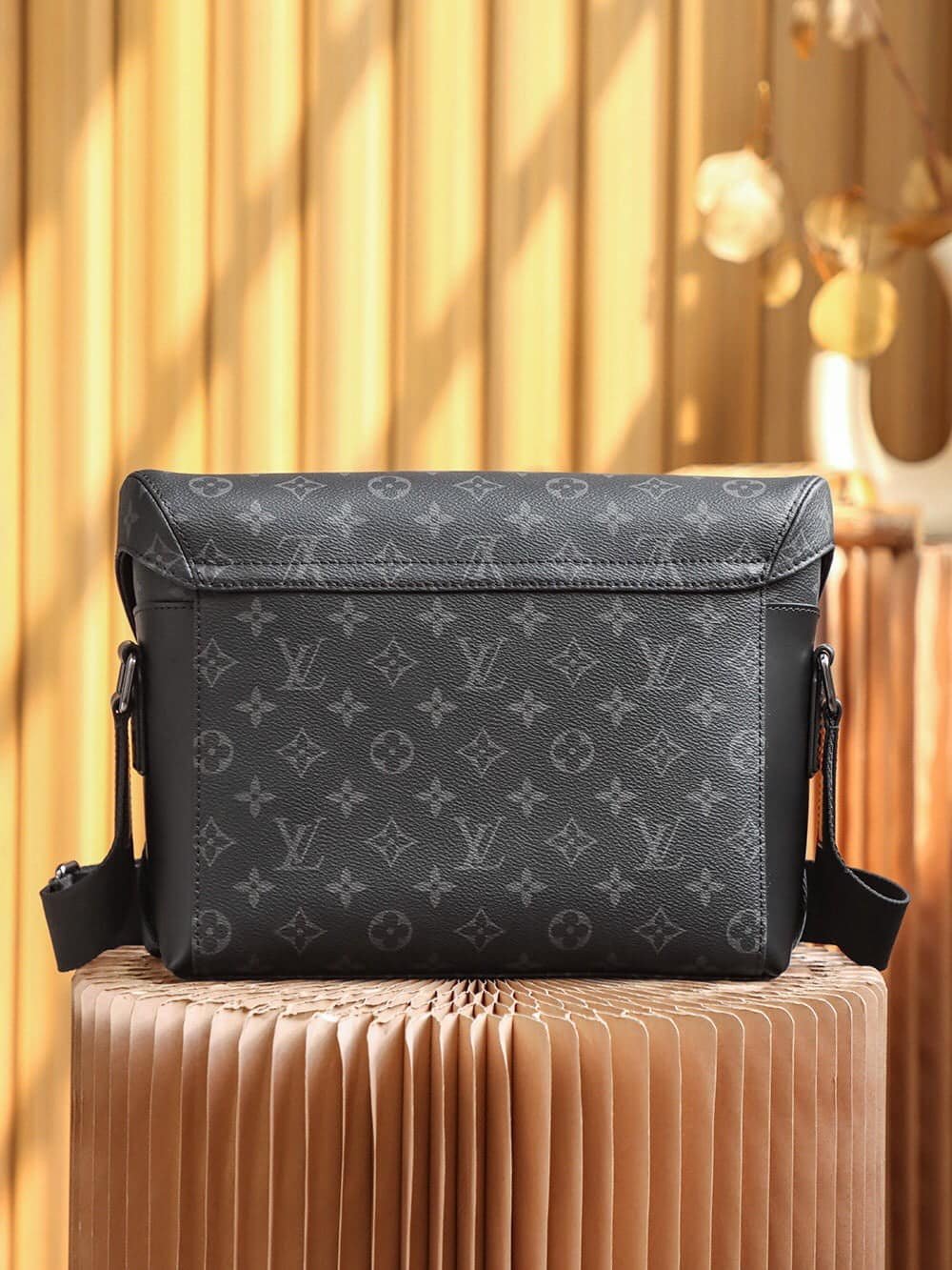 LV Messenger PM Voyager