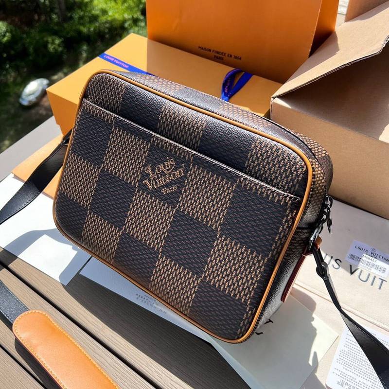 LV x Nigo Nil Messenger