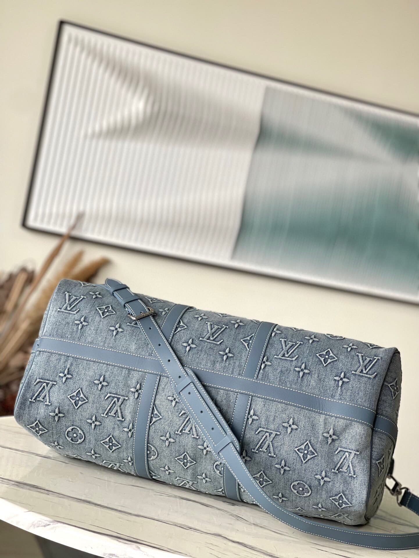LV Keepall Bandouli��re 50