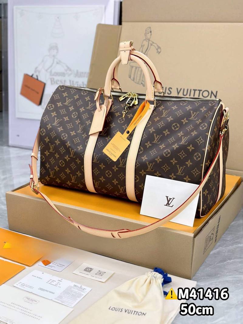 LV Keepall Bandouli��re 50