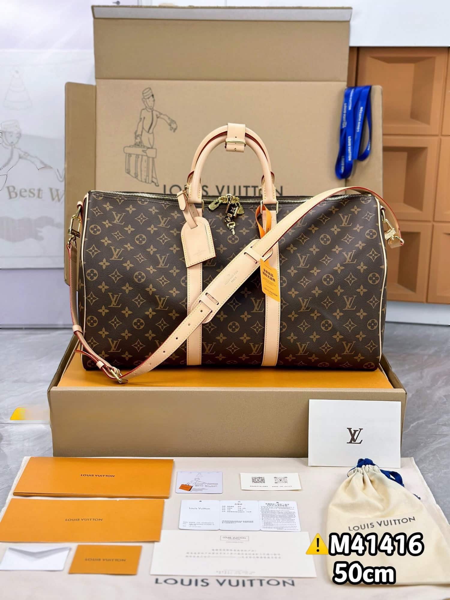 LV Keepall Bandouli��re 50