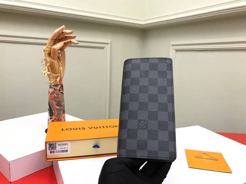 LV Brazza Wallet