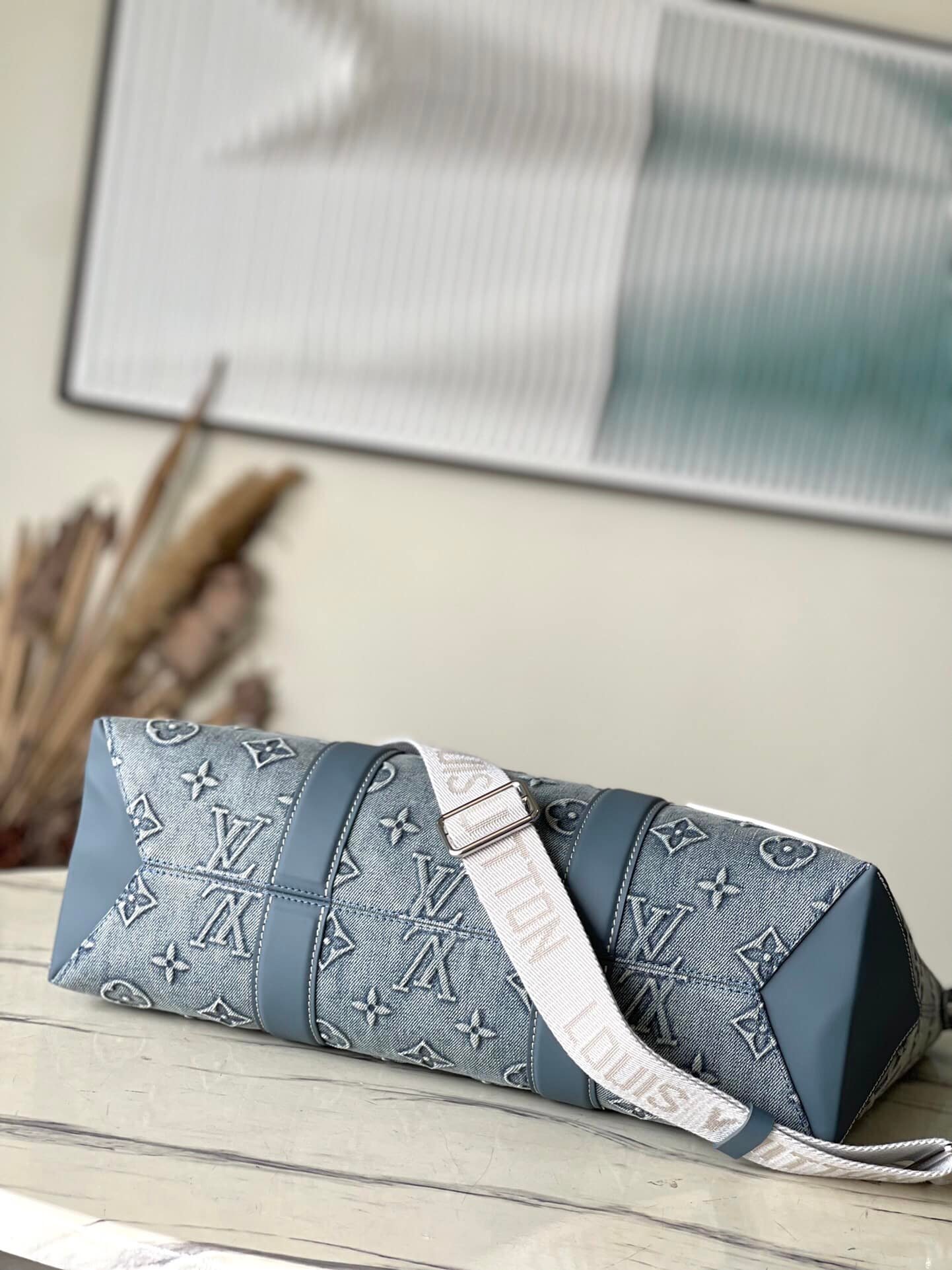 LV Weekend Tote NM