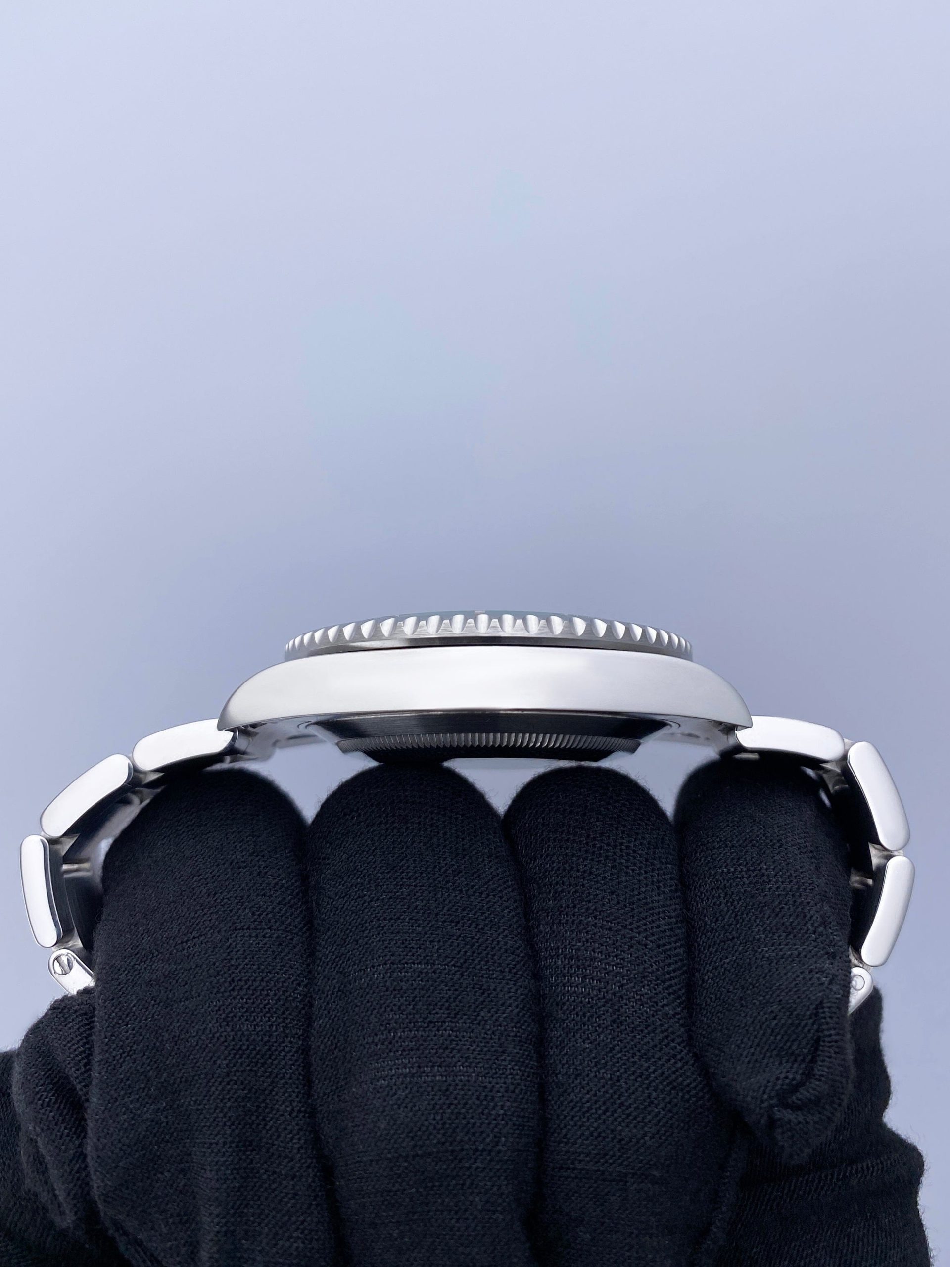 Rolex 116610LV Submariner Hulk