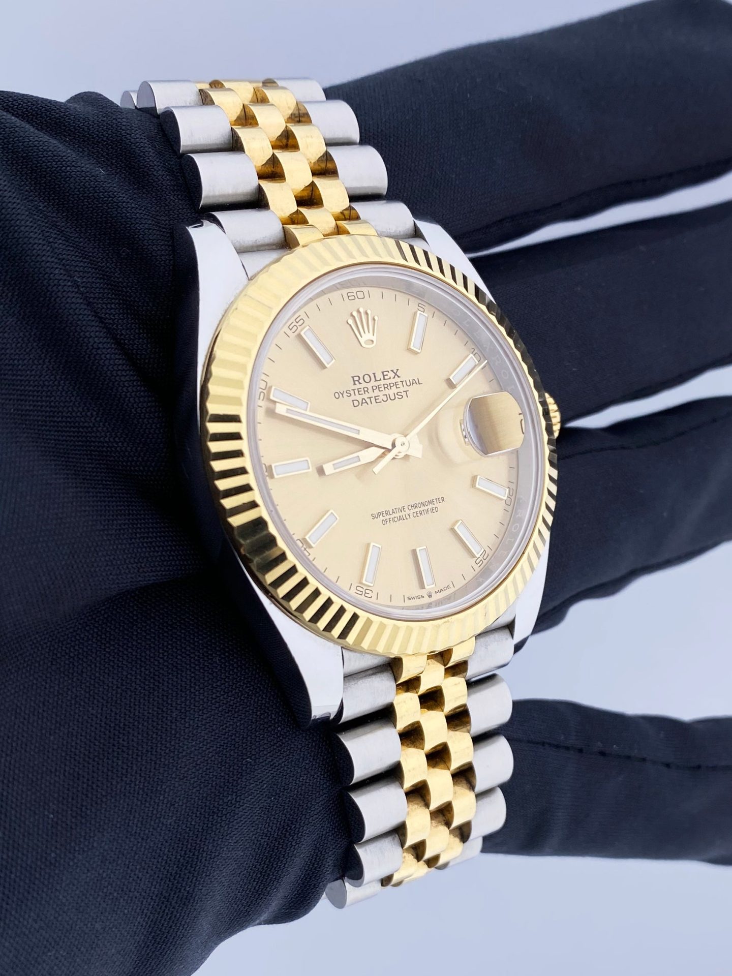 Rolex Datejust 41 126333 Champagne Dial Mens Watch With Card Papers
