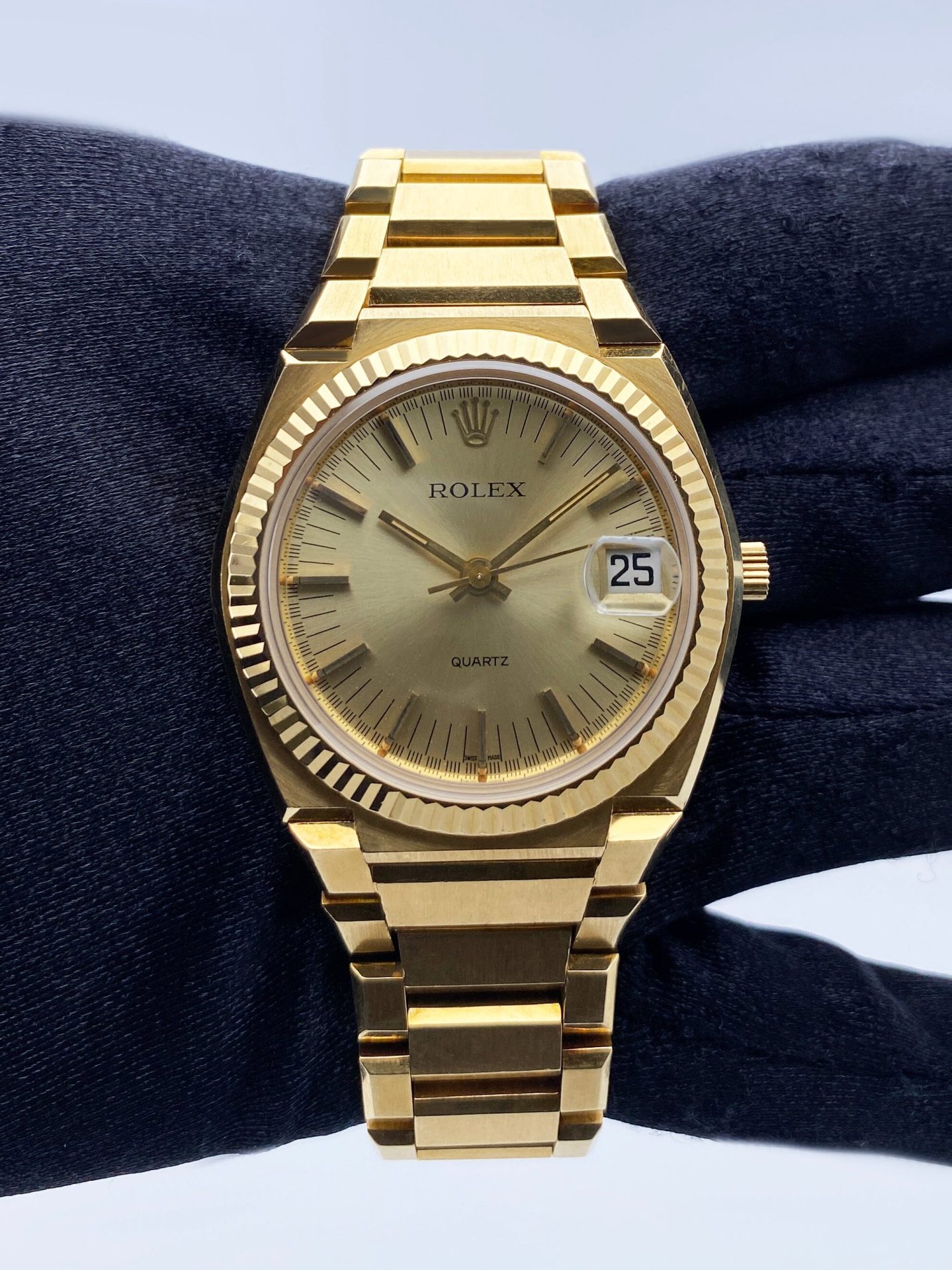 Rolex Datejust Oysterquartz 5100 18K Yellow Gold Mens Watch