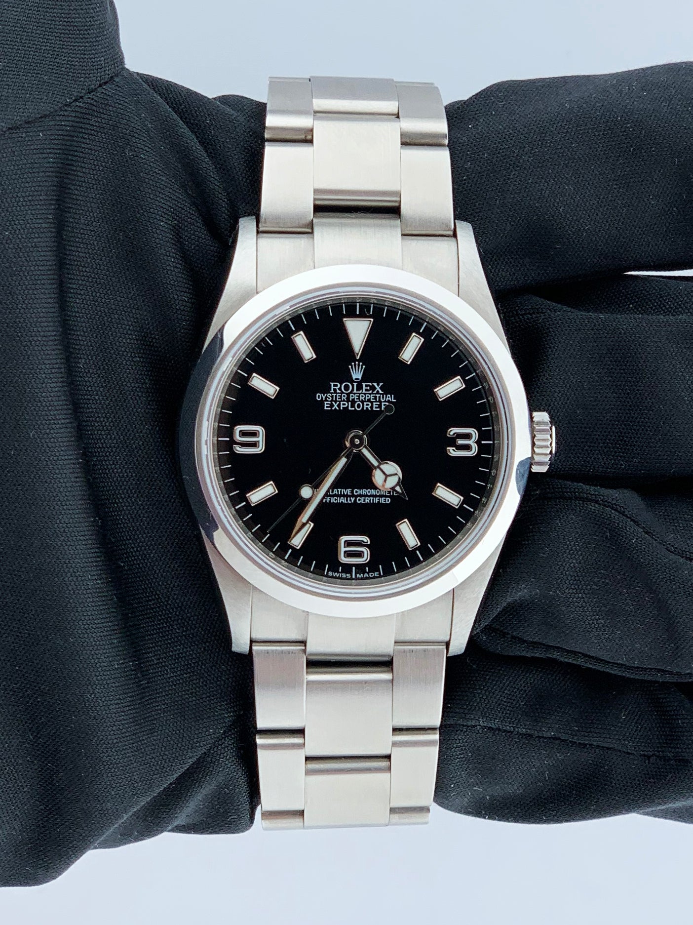 Rolex Explorer 114270 Engraved Rehaut Mens Watch Box   Papers