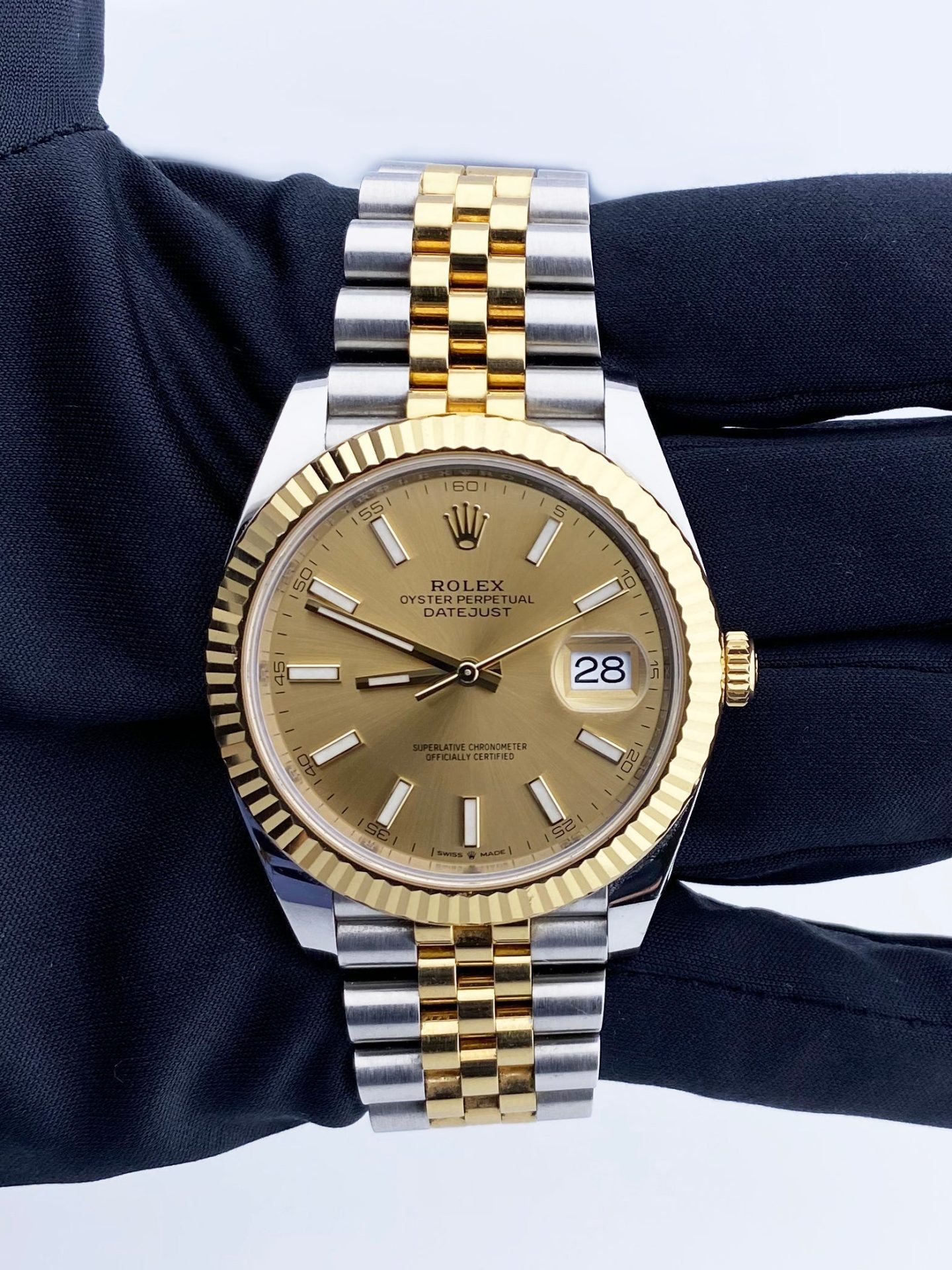 Rolex Datejust 41 126333 Champagne Dial Mens Watch With Card Papers