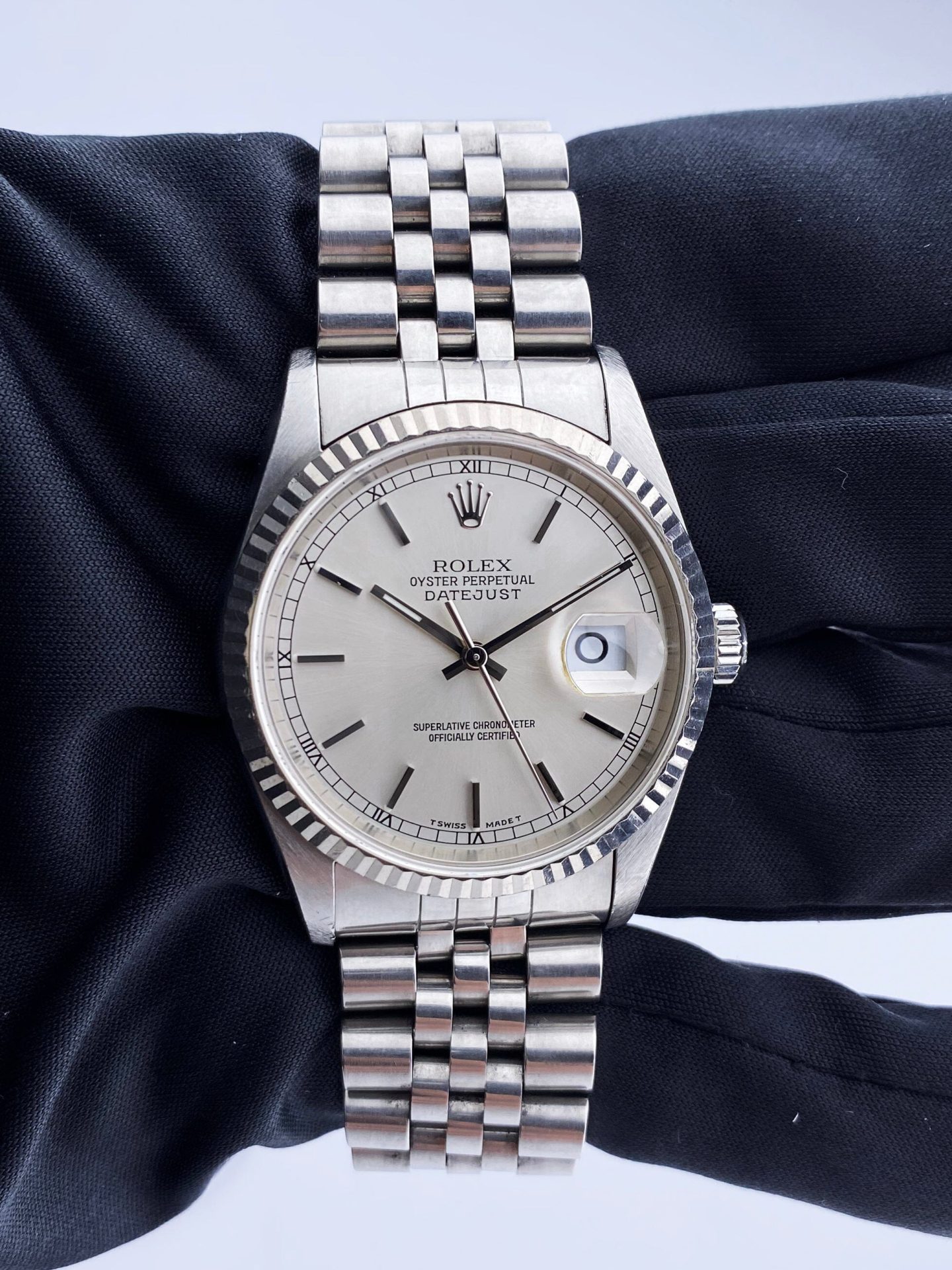 Rolex Datejust 16234 Silver Dial Mens Watch