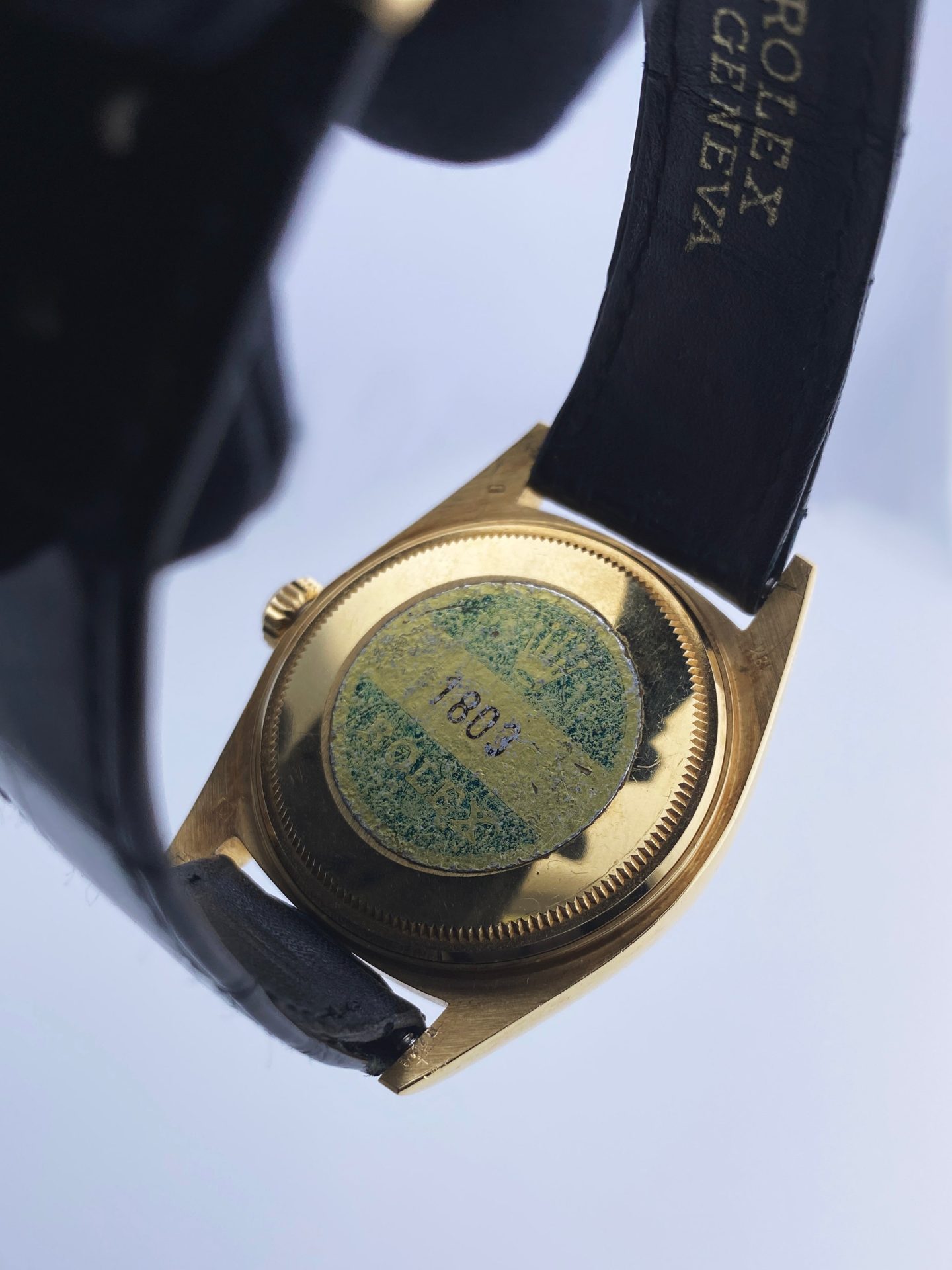 Rolex Day Date 1803 Linen Dial 18K Yellow Gold Mens Watch New Old Stock