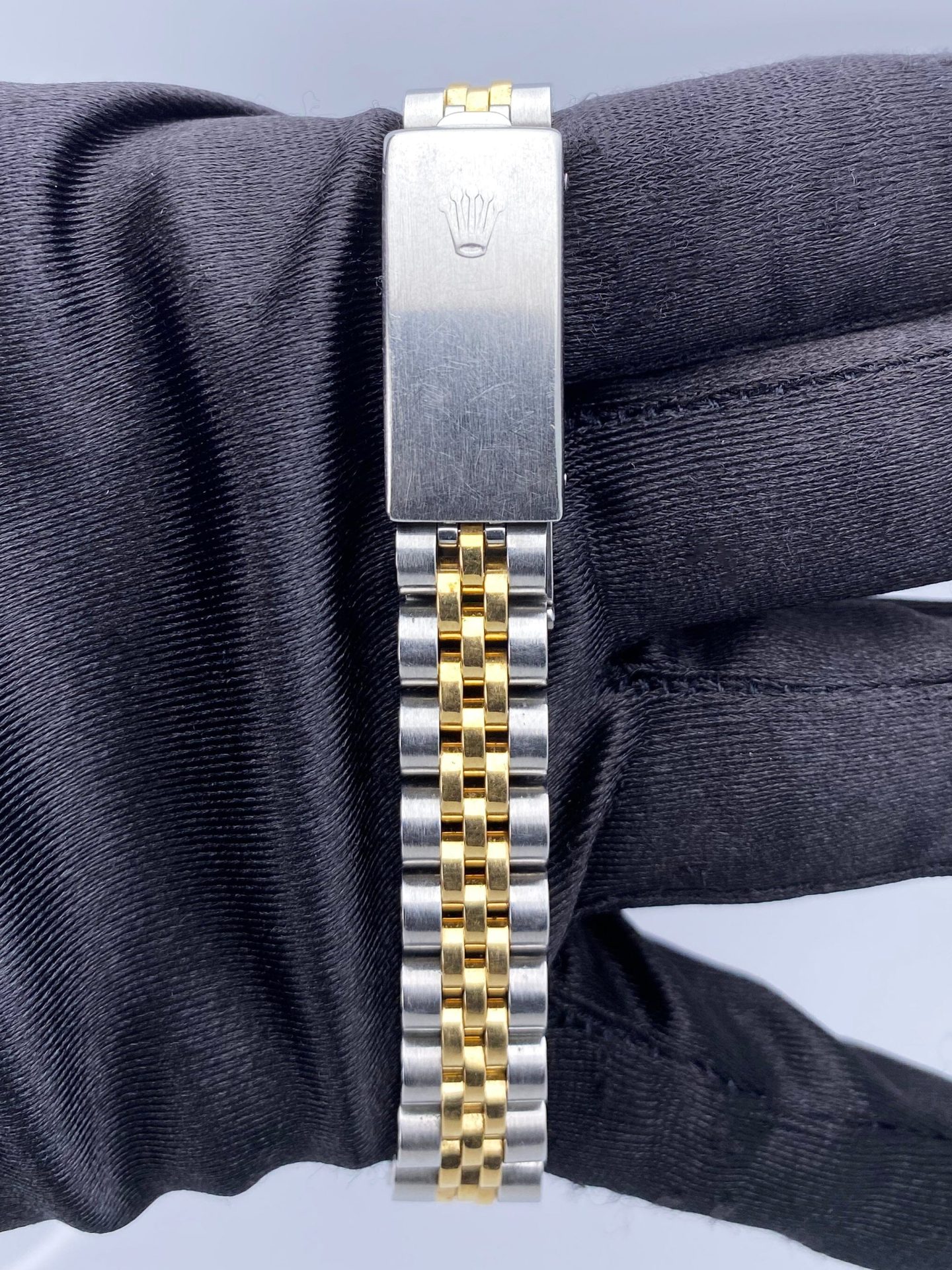Rolex Datejust 69173 Champagne Dial Ladies Watch Box Papers
