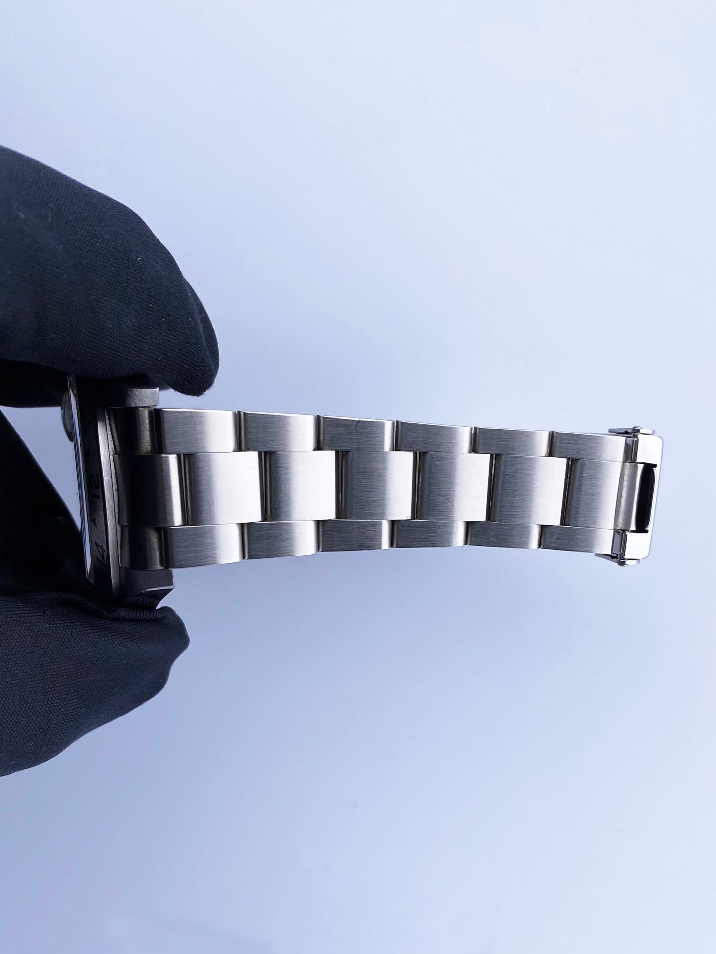 Rolex Explorer II 16570 Engraved Rehaut Mens Watch