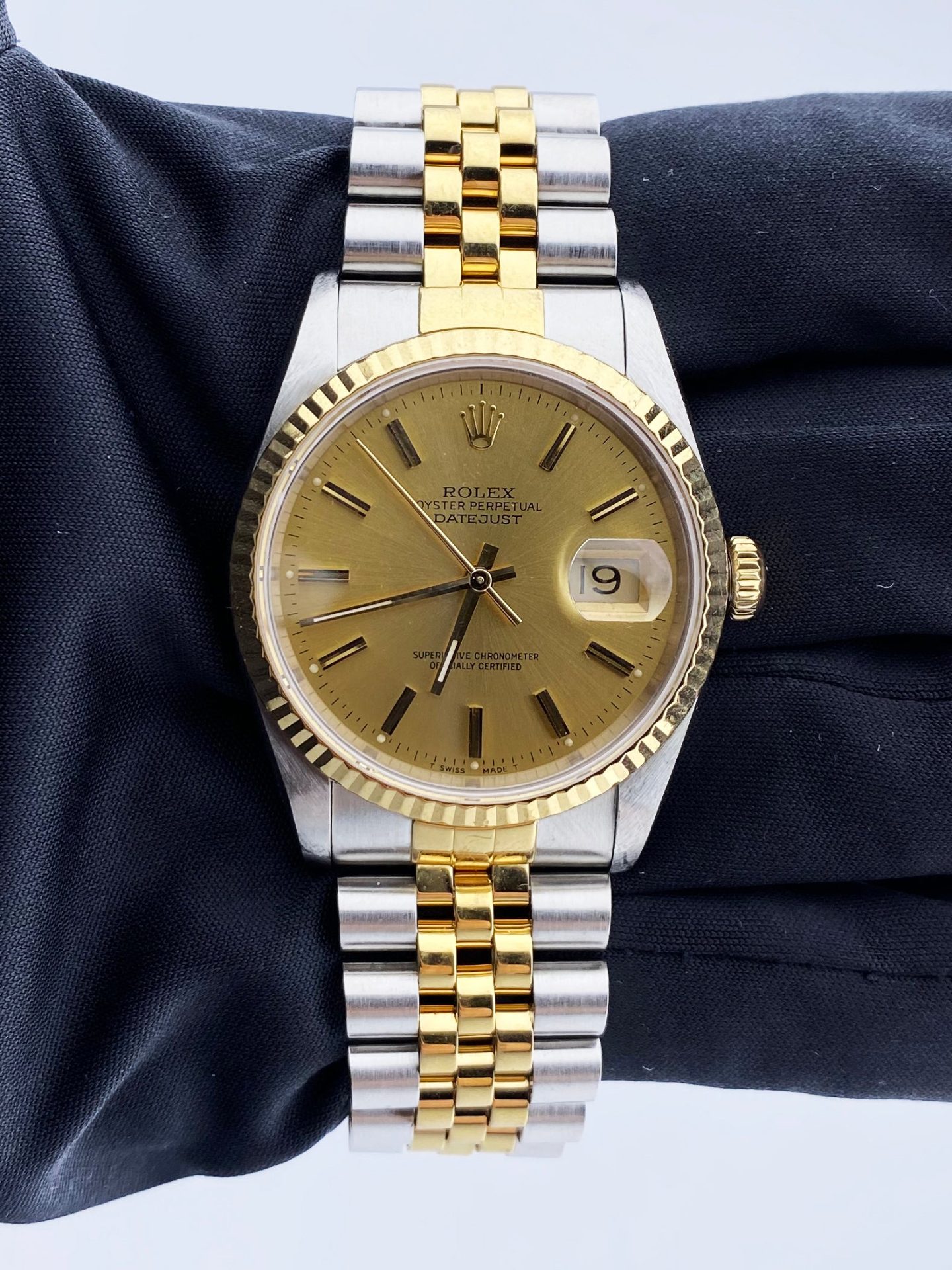 Rolex Datejust 16233 Men s Watch