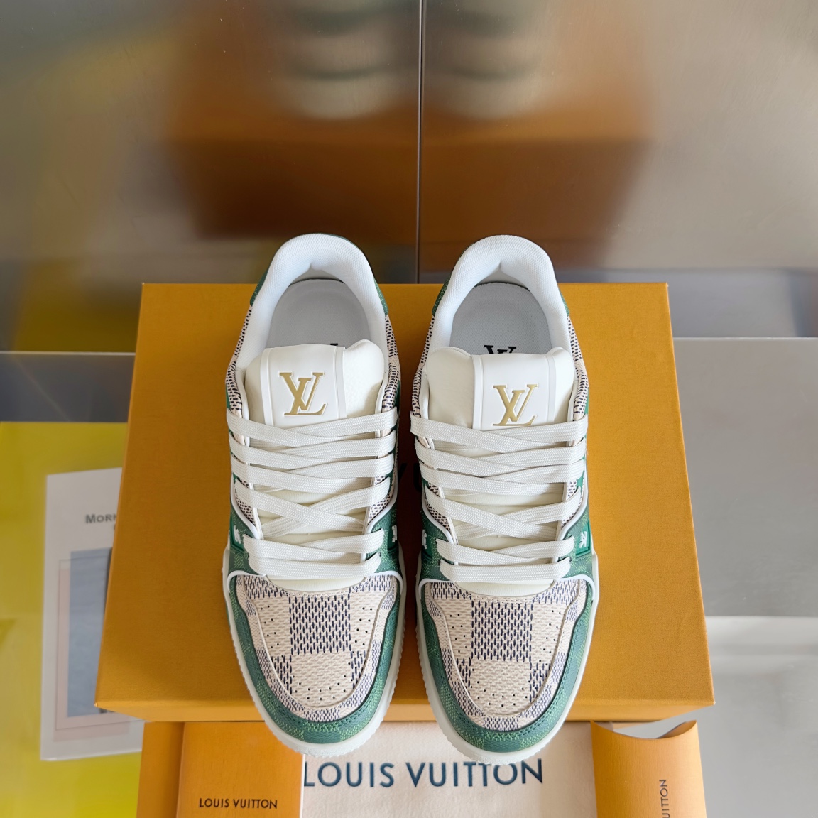 Louis trainer checkered sneaker