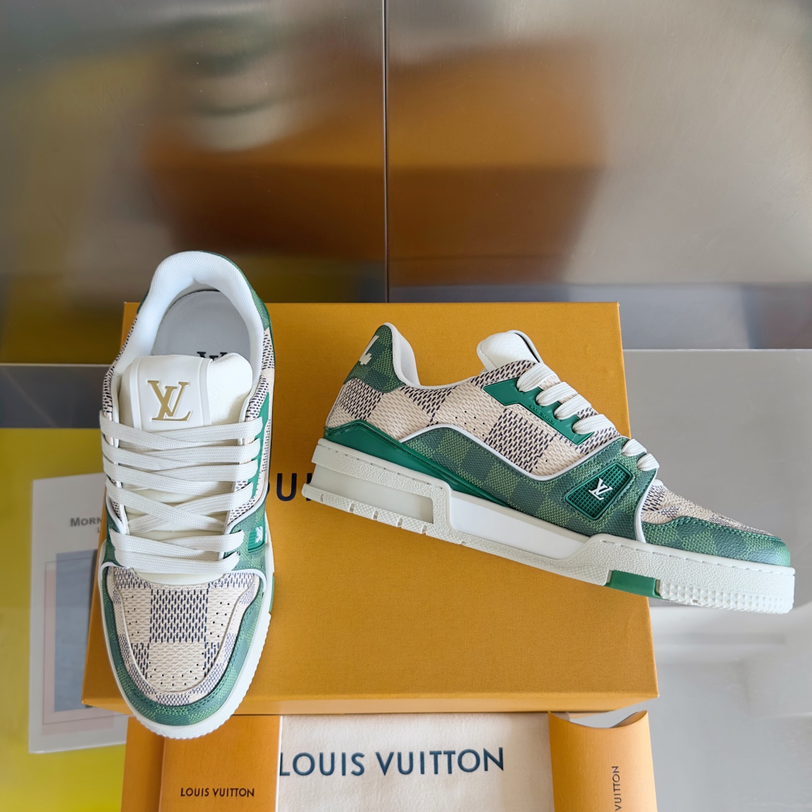 Louis trainer checkered sneaker