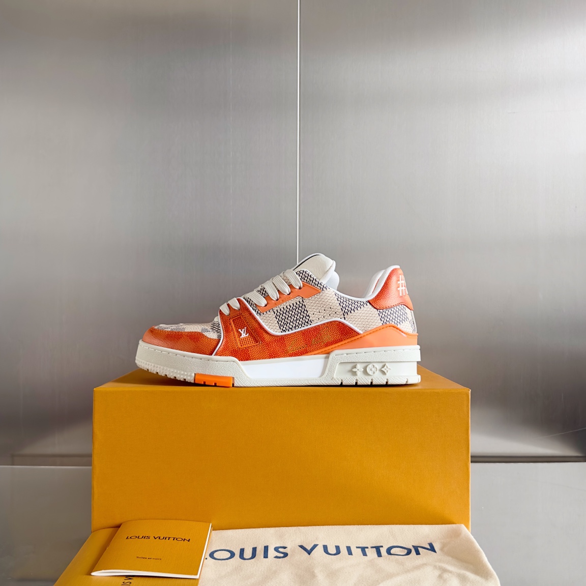 Louis trainer checkered sneaker