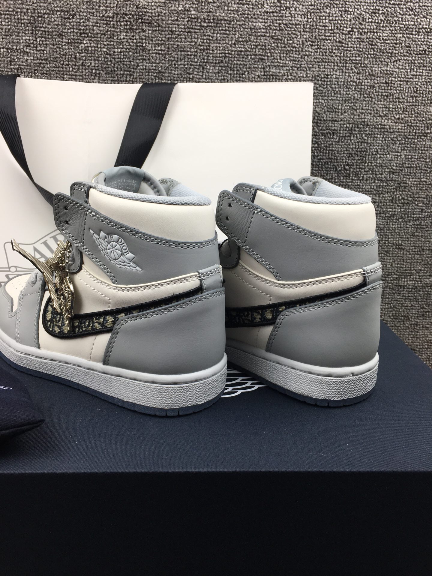 dior jordan sneaker high