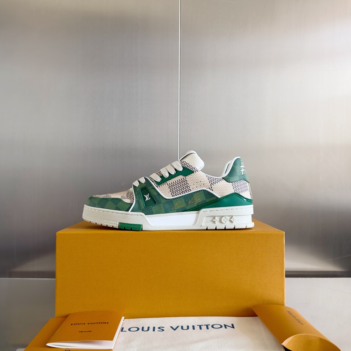 Louis trainer checkered sneaker
