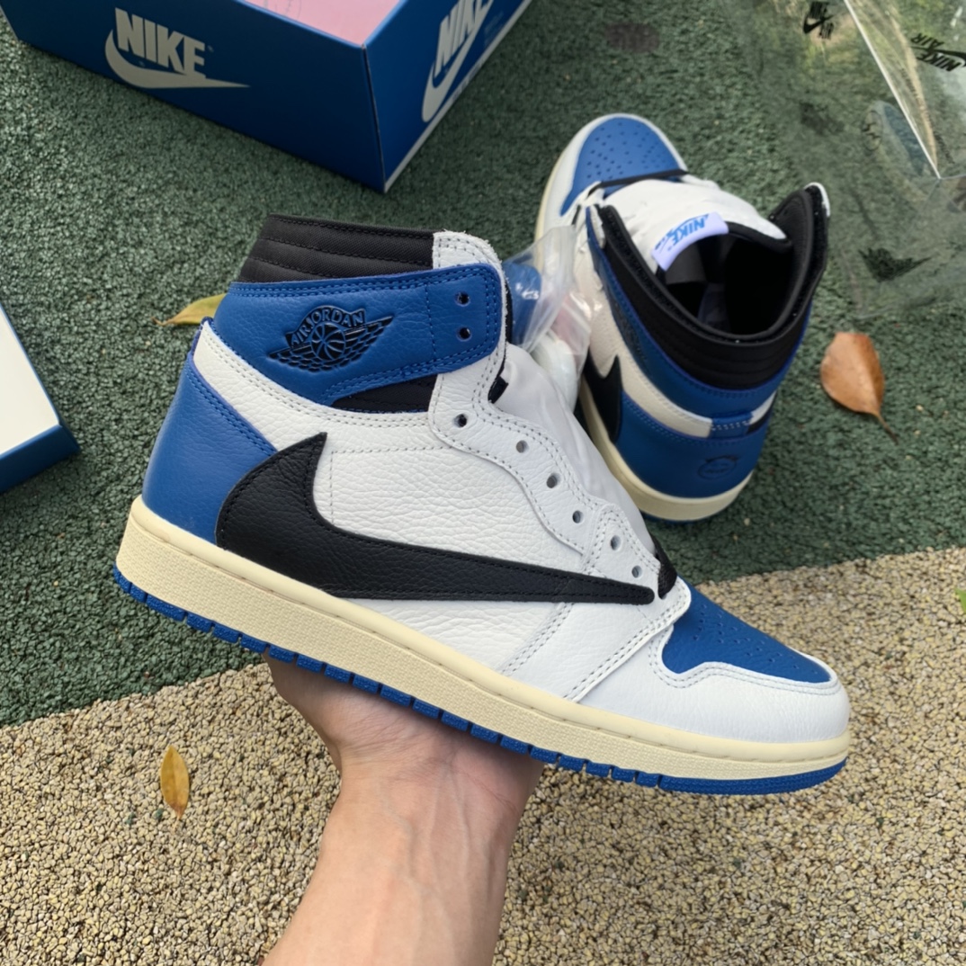 Jordan 1 Retro High OG SP Fragment x Travis Scott DH3227-105