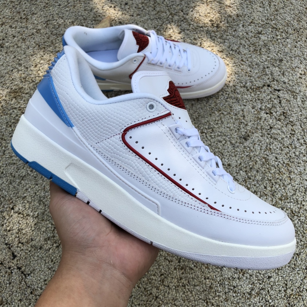 Jordan 2 Retro Low TITAN