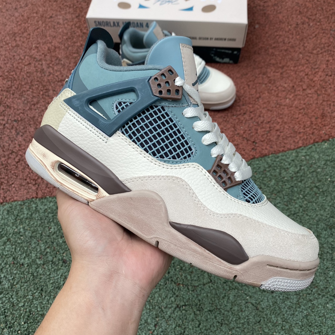 Air Jordan 4