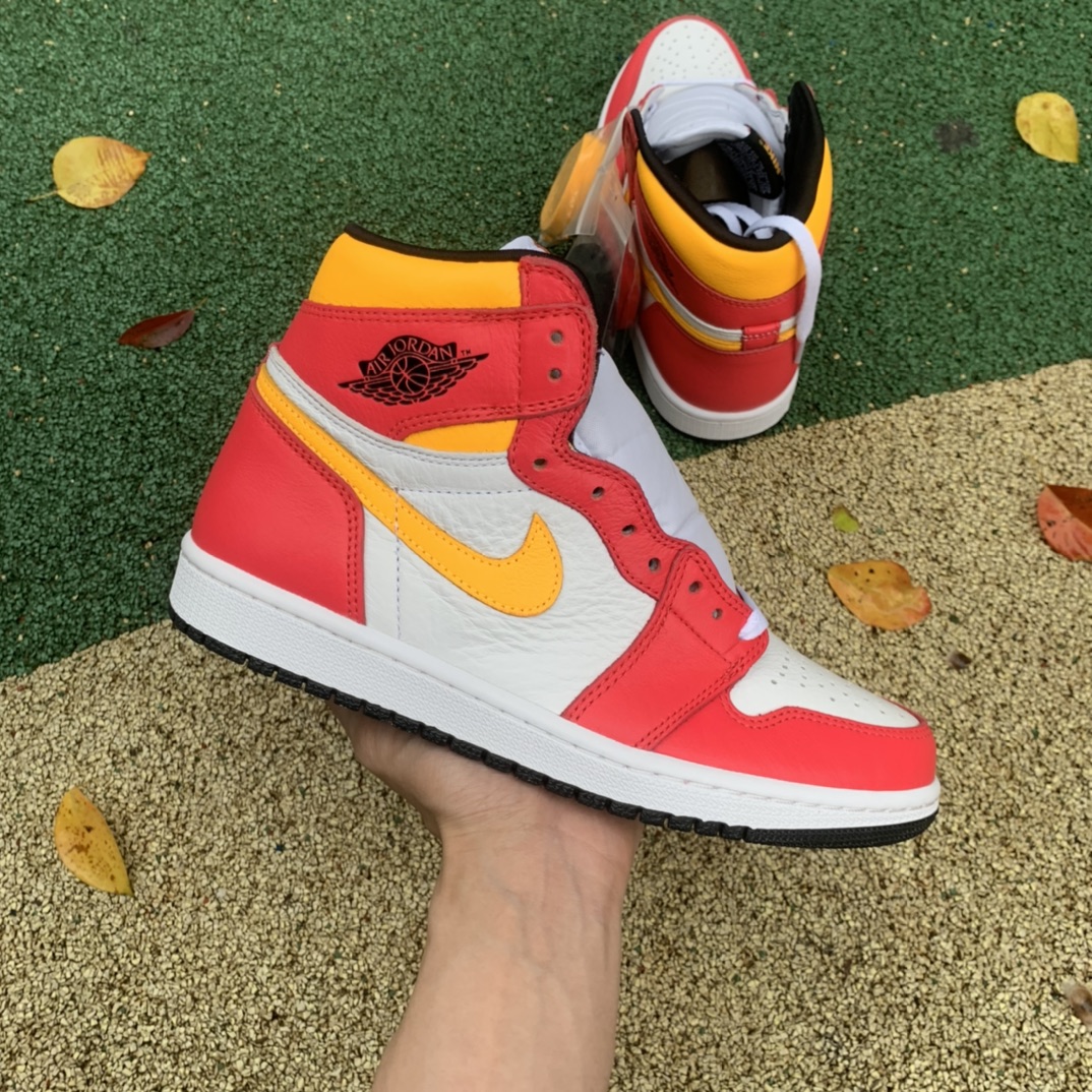 Jordan 1 Retro High OG Light Fusion Red 555088-603