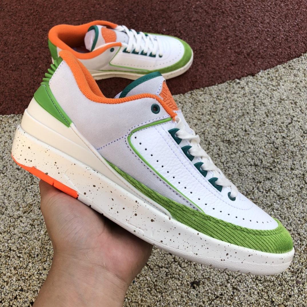 Jordan 2 Retro Low TITAN DV6206-183