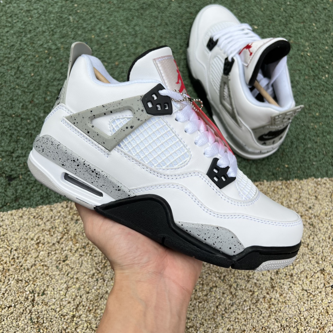 Jordan 4 Retro White Cement 840606-192