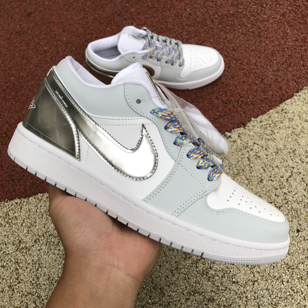Jordan 1 Low SE Tear Away Silver DX6070-101