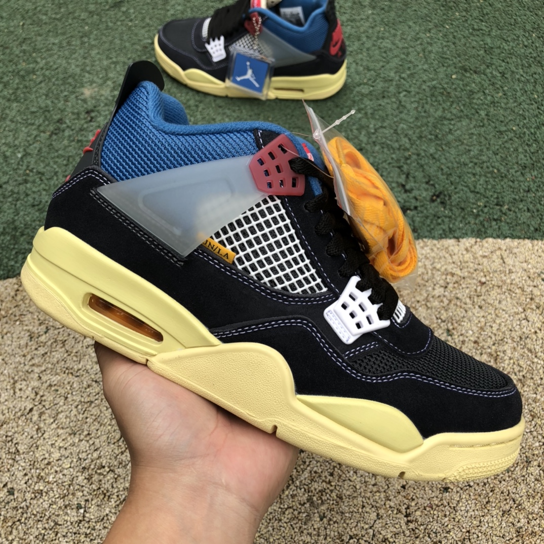 Jordan 4 Retro Union Off Noir DC9533-001