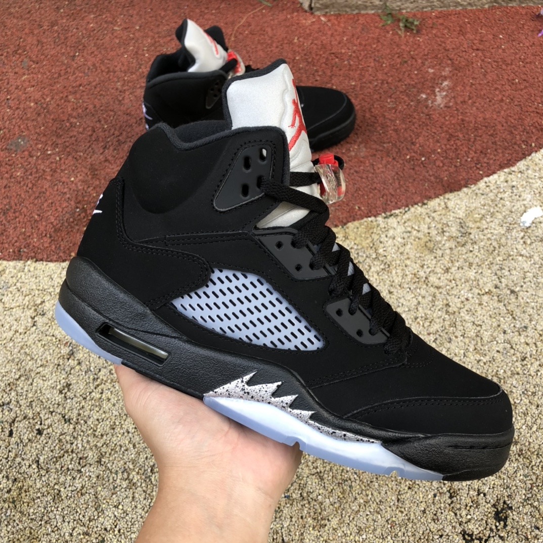 Jordan 5 Retro Black Metallic 845035-003