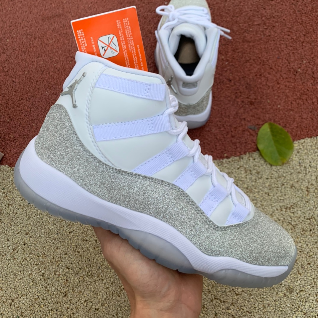 Jordan 11 Retro White Metallic Silver AR0715-100