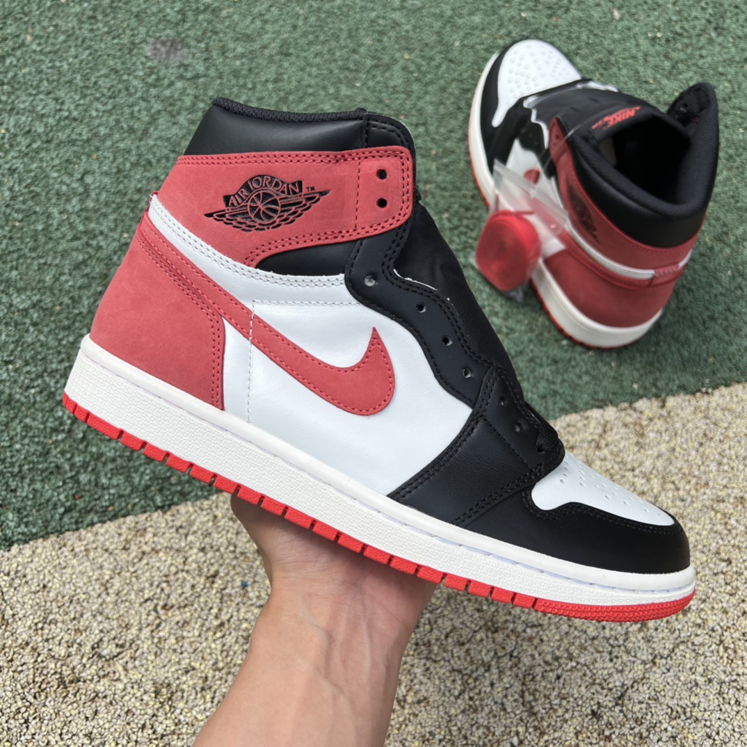 Jordan 1 Retro High Track Red 555088-112